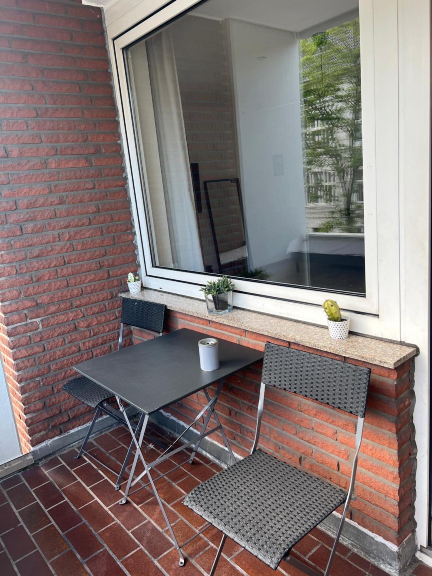 Tmj Apartment 1 Дюселдорф Екстериор снимка