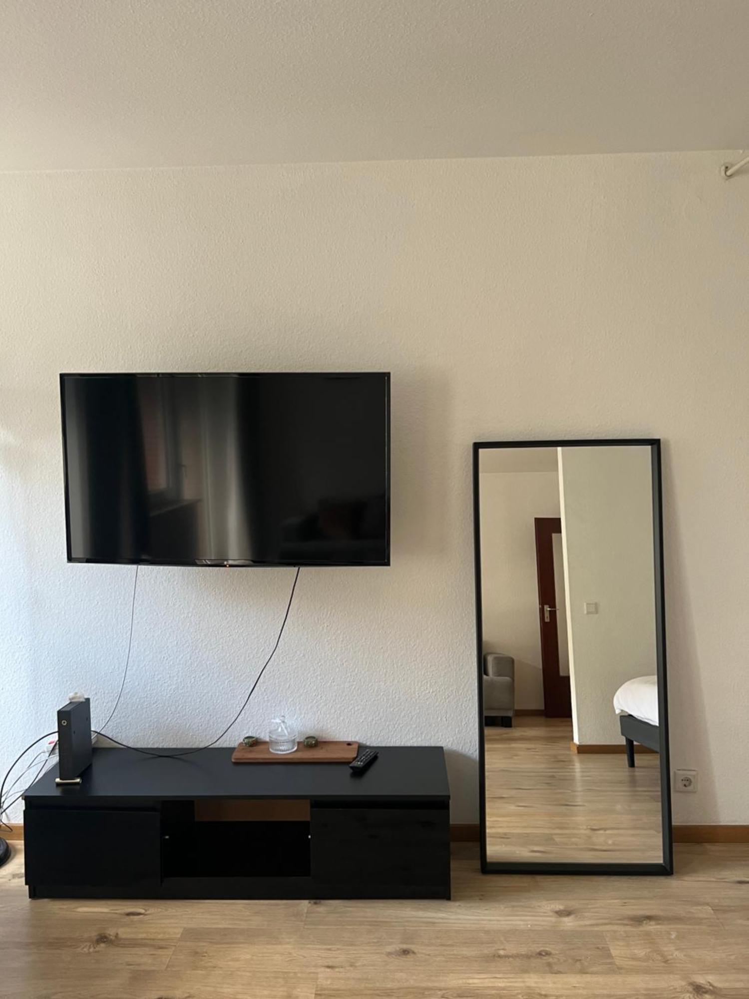 Tmj Apartment 1 Дюселдорф Екстериор снимка